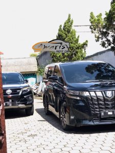 Sewa Rental Mobil Yogyakarta Murah Jogja