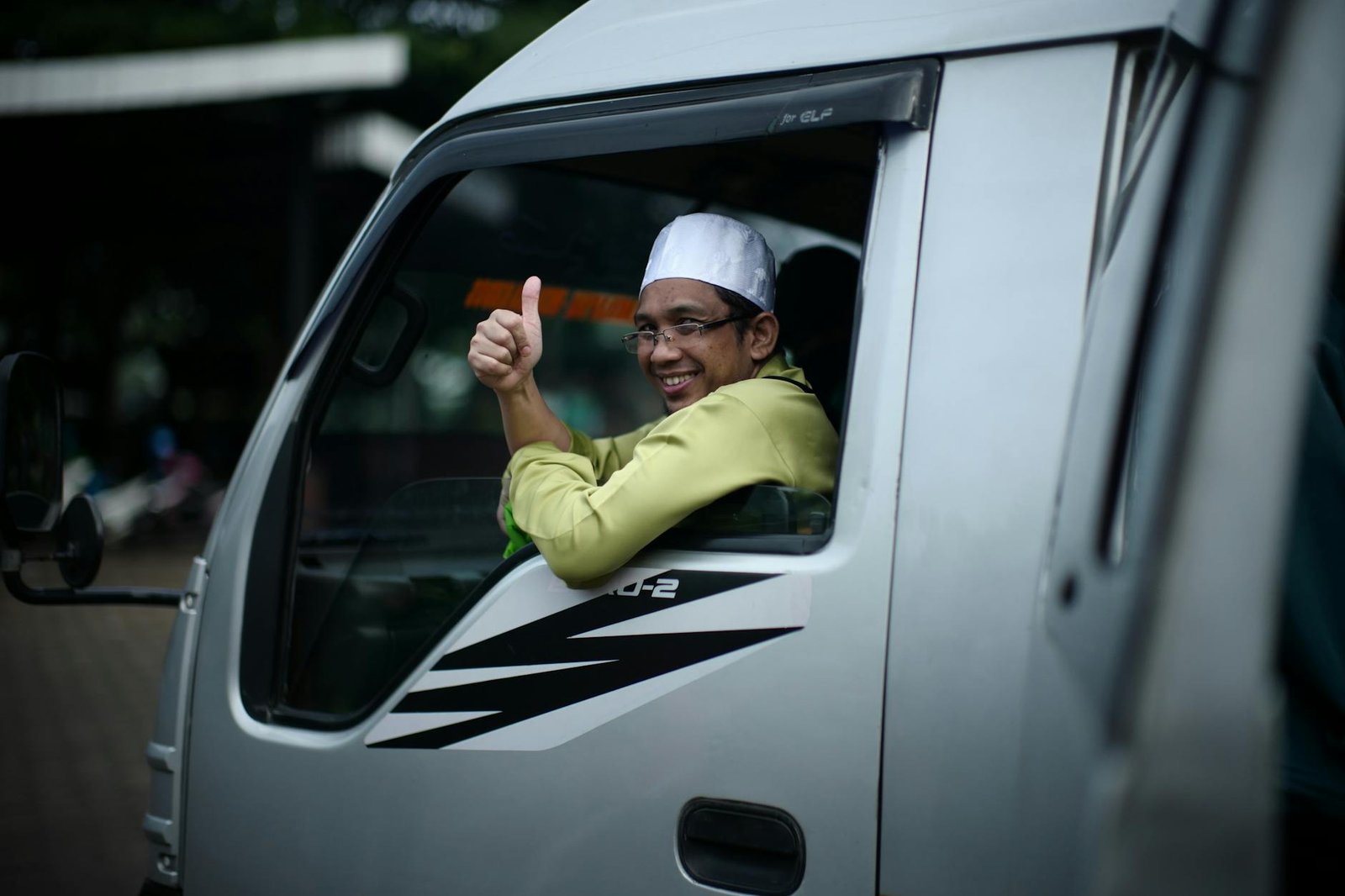 Layanan rental mobil dari Semarang ke Surabaya dengan harga kompetitif dan layanan terpercaya